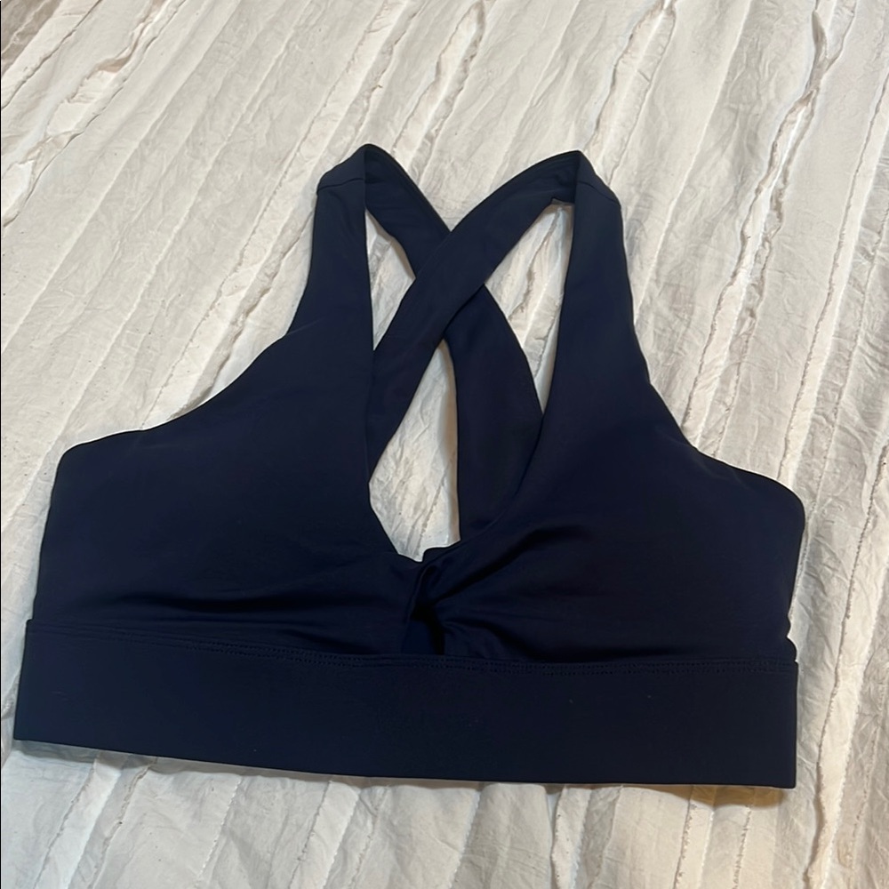 Fabletics Oasis Twist Sports Bra Navy Size S